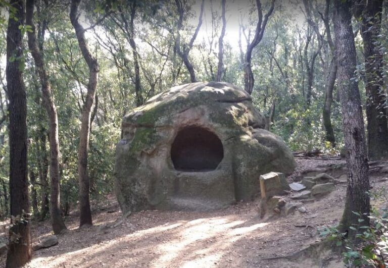 ruta la roca foradada vallromanes