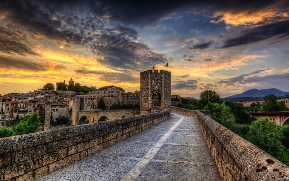 pueblo de besalú