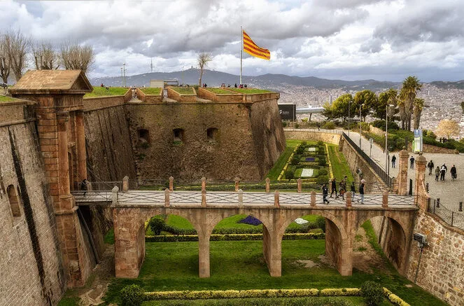 free tour por montjuic