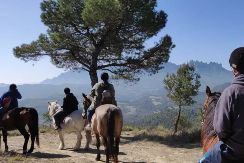 paseo a caballo barcelona